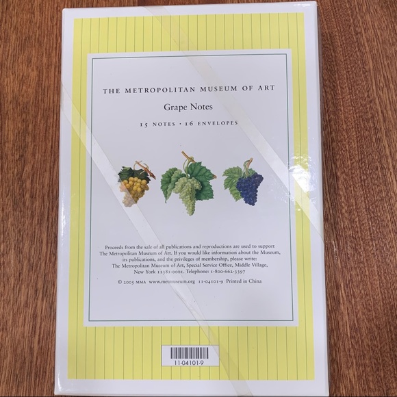 Metropolitan Museum of Art Grape Note Cards, new in box, shrink wrapped - Picture 3 of 4
